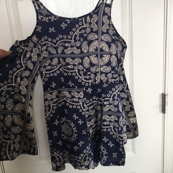 Blue Paisley Print Cold Shoulder Playsuit - Picture 2 of 6